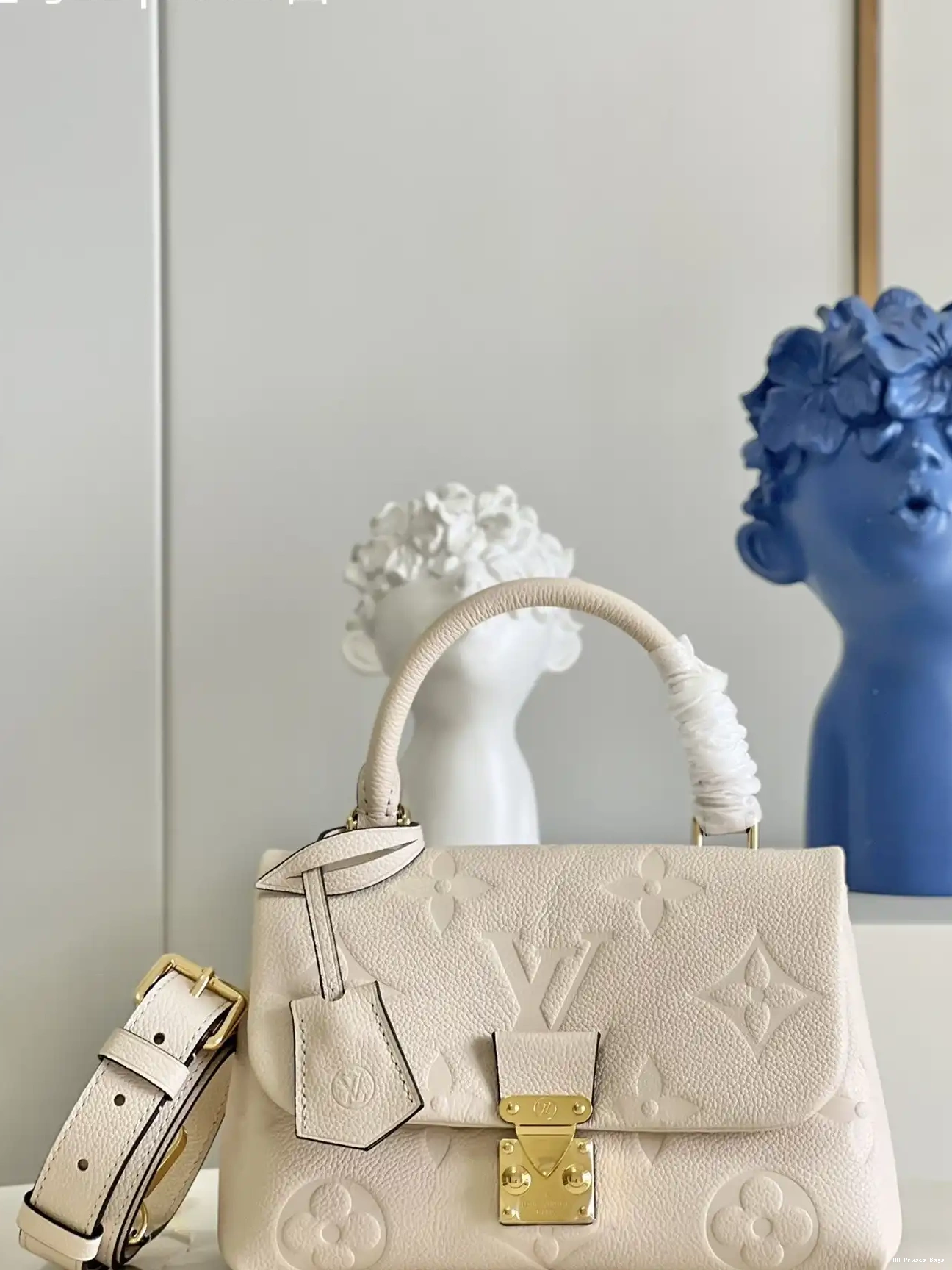 VUITTON BB MADELEINE LOUIS 0517